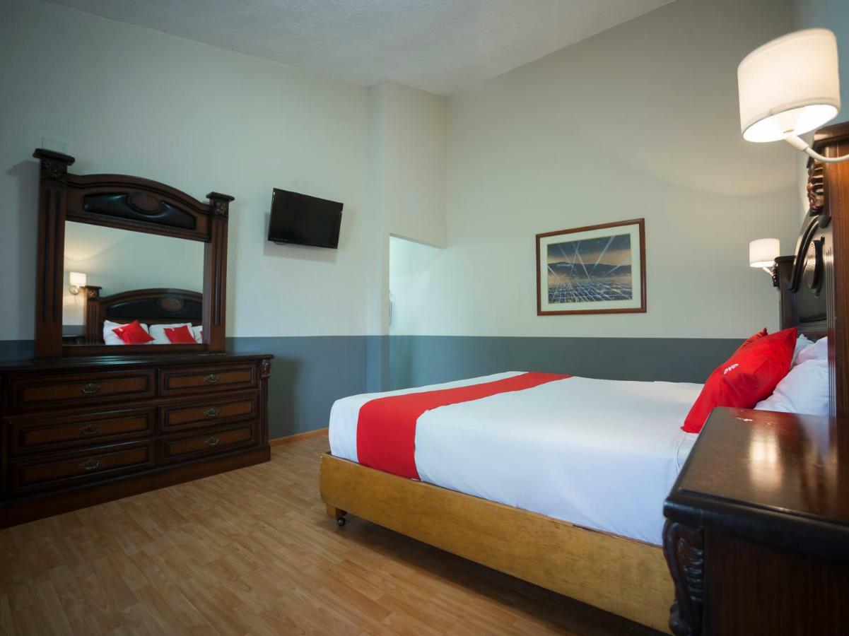 Capital O 88 Inn San Nicolás de los Garzas Eksteriør billede